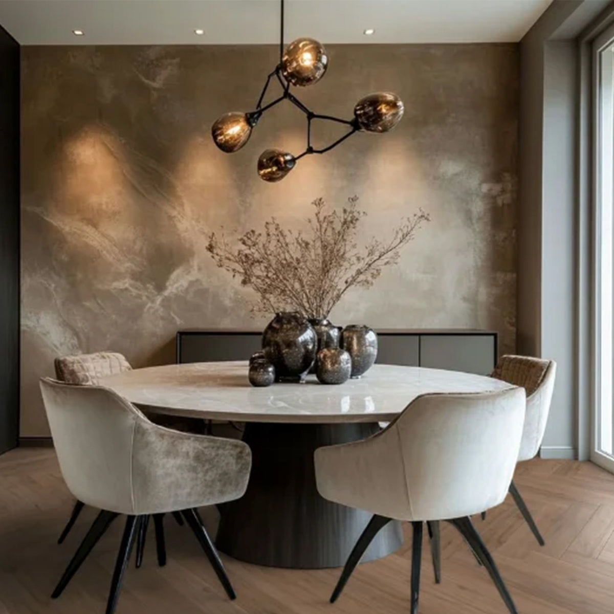 Hoomline Fusion Superior V4 Gotham Oak Honey Visgraat Dryback - Plak PVC Vloer in Visgraat