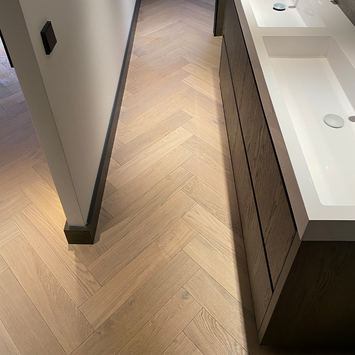 Hoomline Metropole Oslo Visgraat Wit Geolied - Visgraat Lamelparket