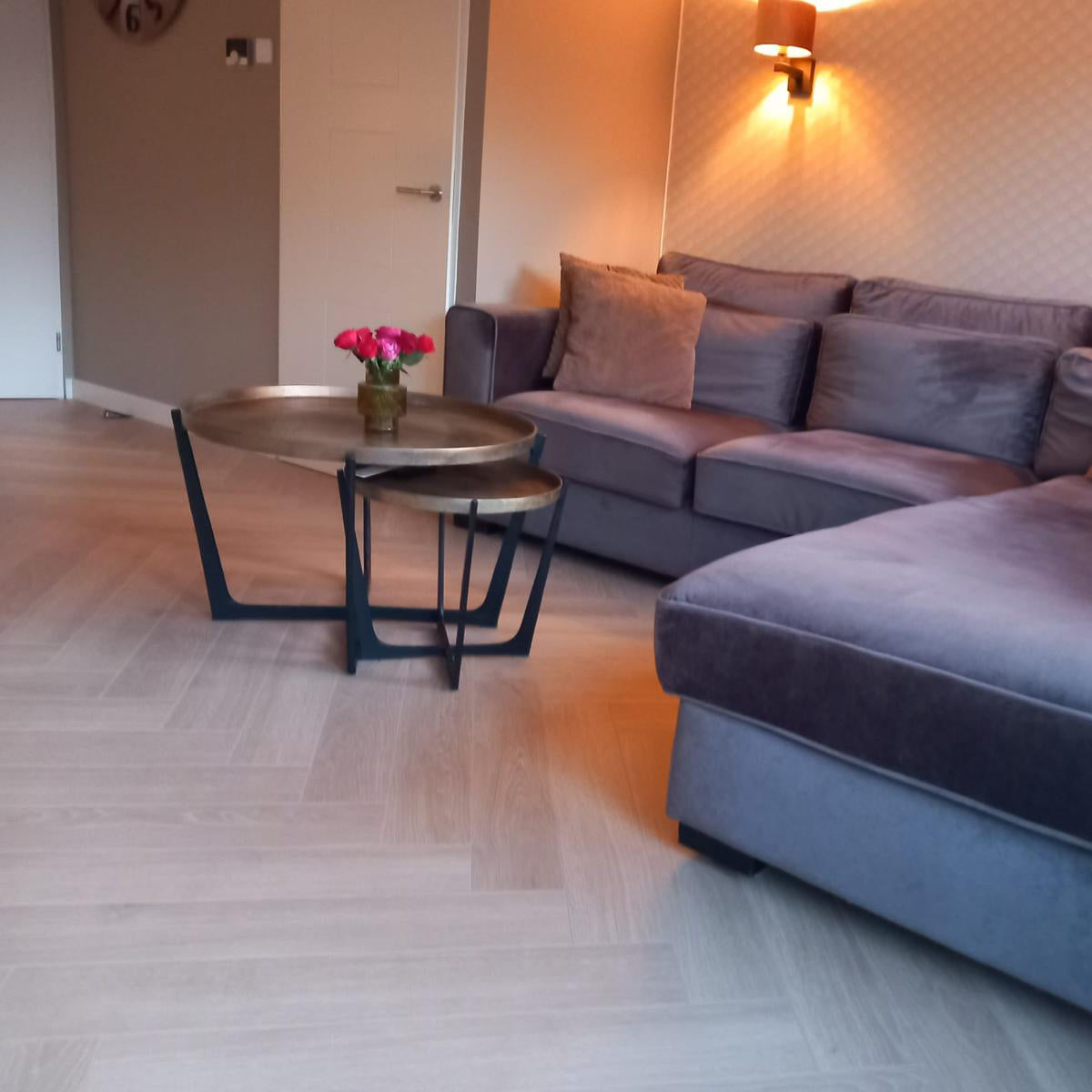 Hoomline Herringbone V4 Zeebaars 2313 – Aquaprotect - Visgraat Laminaat
